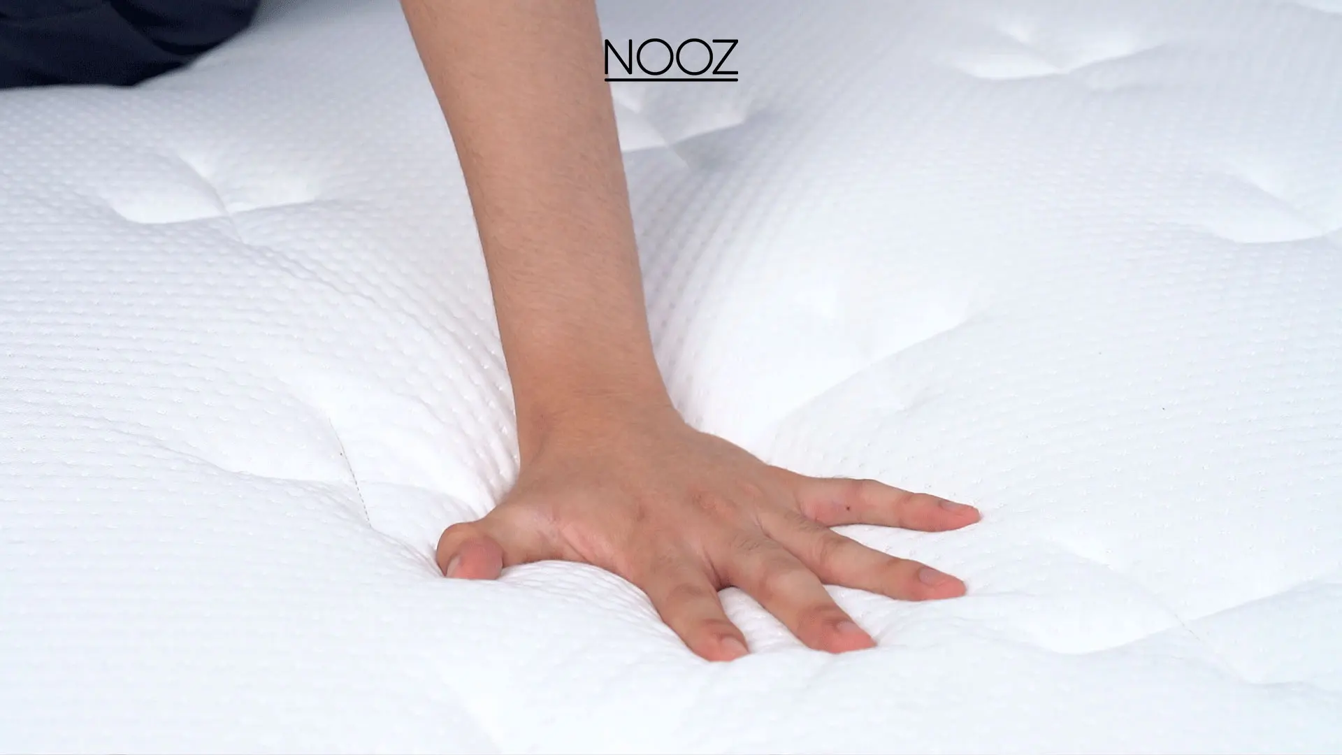ย้ายคอนโดใหม่-ซื้อที่นอนยี่ห้อไหนดี-ที่นอน-Nooz-Helix-นอนสบาย-ในคุณภาพเกรดส่งออก